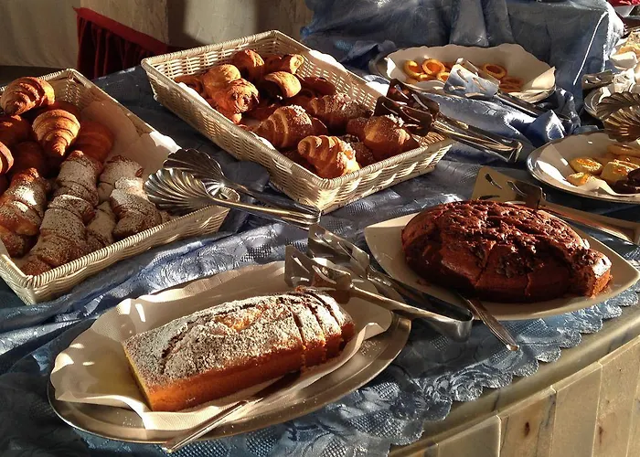 Hotel Benini فندق 4*