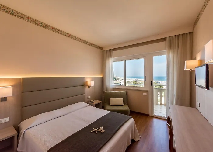 Hotel Benini 4* ميلانو ماريتيما