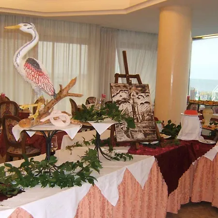 Benini Ξενοδοχείο