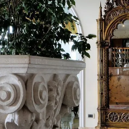 Benini Ξενοδοχείο 4*