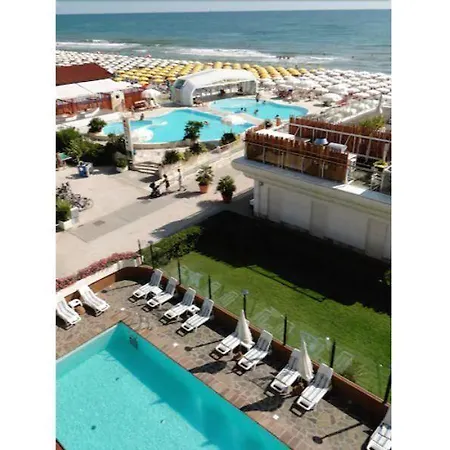 Benini Hotel