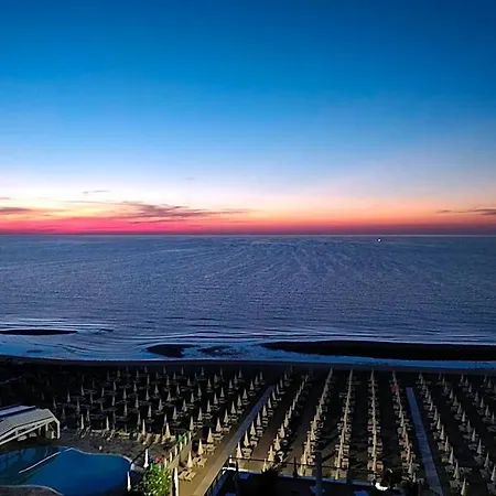 Benini Hotel