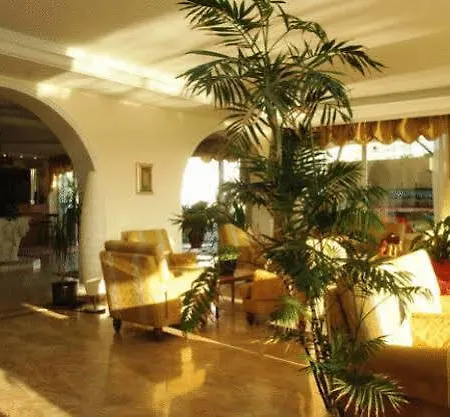 Benini 4* Milano Marittima